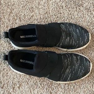 Merrell slip on tennis shoes